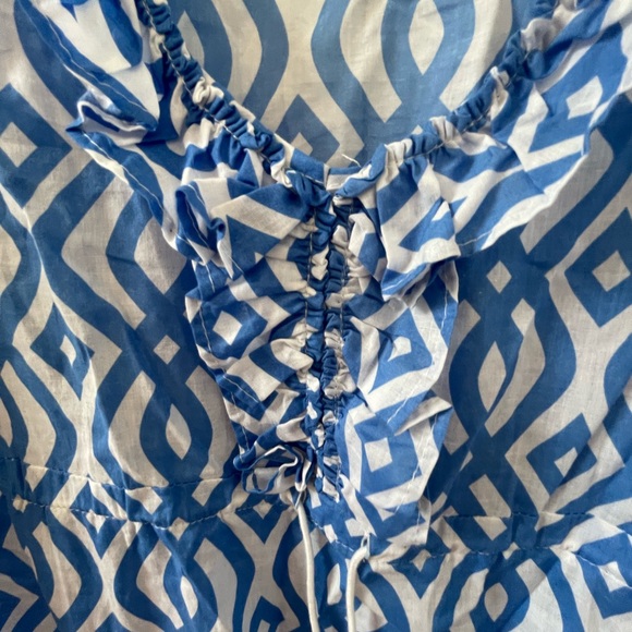 Mud Pie Blue & White Ruffle Cover Up Size Large - Picture 6 of 6